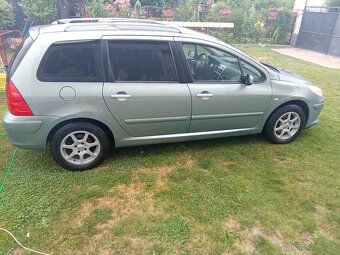 Peugeot 307SW 1.6hdi 7miestme - 5