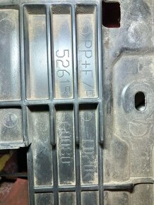 predam plast zad. naraznika pre toyota l.c.200 - 5
