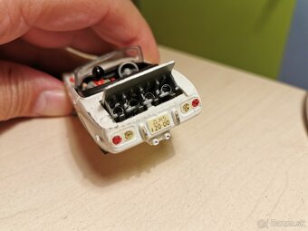 Corgi toys Toyota 2000 - 5