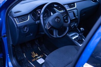 Škoda Octavia Combi 2.0 TDI Business - 5