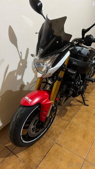 Yamaha FZ8 Fazer - 5