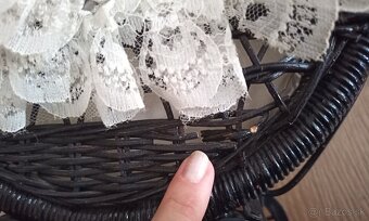 Starý kočík pre bábiky - 5