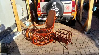 THONET Bank Vienna: Držiak na časopisy a Hojdacie kreslo - 5