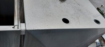 Nerezová nádrž - 5