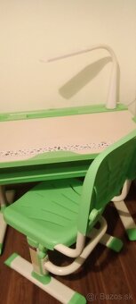 Rastúci písací stôl + stolička - 5