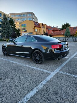 Audi A5 quattro sline
- 5