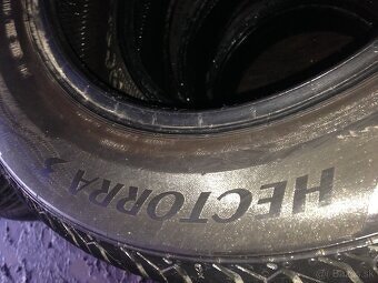 Ponúkam letné Pneu 195/65r15 6/7mm - 5