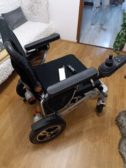 Elektrický invalidný vozík - 5