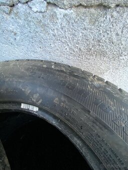 Michelin 215/65 r16 - 5