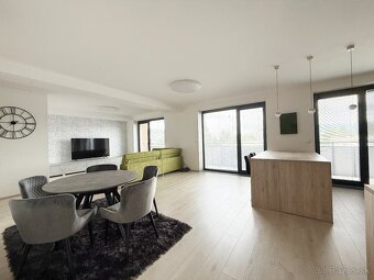 Nový 4-izb. mezonetový penthouse | 150 m2 | 122 m2 terasy - 5
