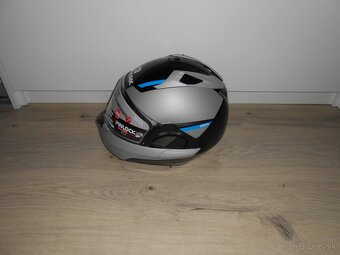 Predam krasnu novu moto prilbu znacky SHARK EVO GT SEAN - 5