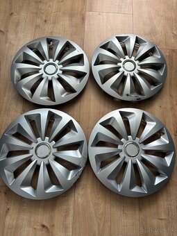 Puklice 14” kolesa - 5