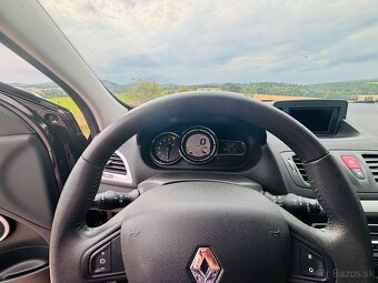 Renault Megane - 5