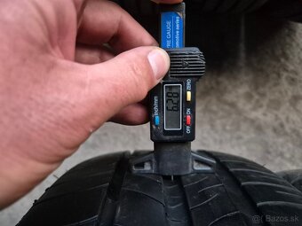 205/55 r16 letné 4 ksMICHELIN dezén 6,2 - 6 mm - 5