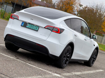 Tesla Model Y Long Range - Dual Motor - R20 - 5