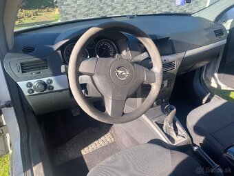 Opel Astra hatchback 1,6 benzin - 5
