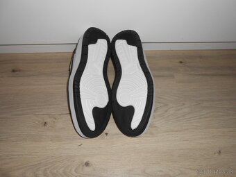 Predam nove original tenisky znacky NIKE AIR JORDAN ELEVATE - 5