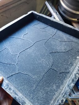 Predám formy na dlažbu - 5