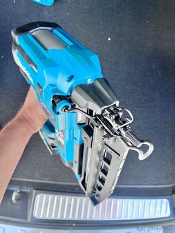 Predám makita DBN 600 RTJ - 5