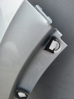 Volkswagen id 4 blatnik pravy predny - 5