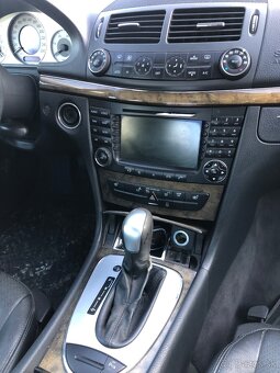 Mercedes benz E280 4matic - 5