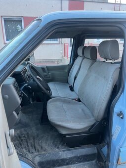 VW Transporter T4 2,5TDI 75Kw , 9 míst - 5