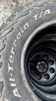 Pneu BF Goodrich 265/70 r17 - 5