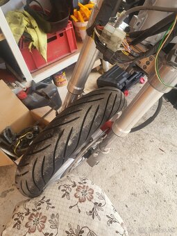 Suzuki sv 650 - 5