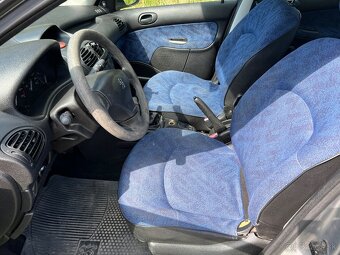Peugeot 206 1.1 benzín - 5