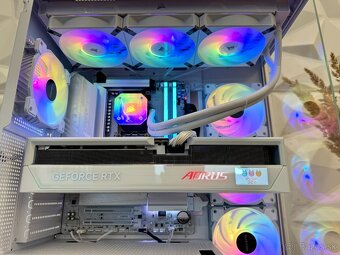 ⭐️ Ryzen 7 9800x3D, RTX 5090 32GB, 64GB RAM, 2TB SSD, 1200W - 5