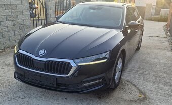 Škoda Octavia Combi 2.0 TDI DSG - 5