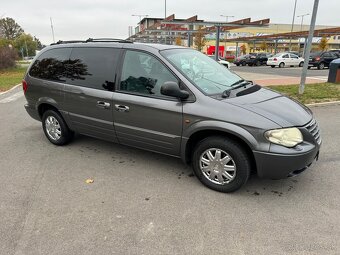 Chrysler Voyager - 5