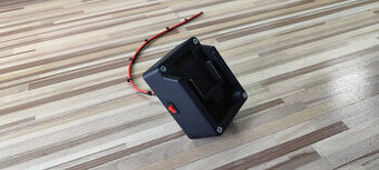 Adaptér batérie makita 18V s vypínačom - 5