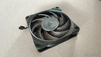Noctua NF-A12x25 PWM chromax.black.swap - 5