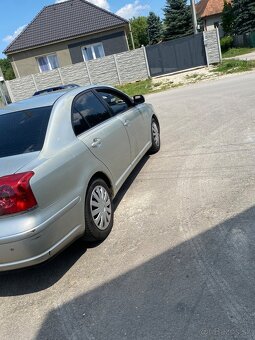 Toyota Avensis - 5