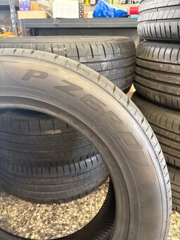 Letné pneumatiky na SUV 255/55/R19 Pirelli P Zero - 5