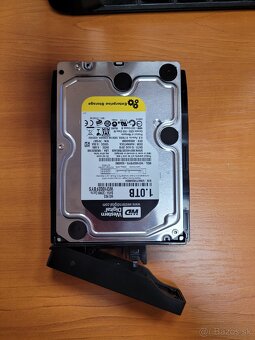 NAS Synology DS1515+ (5x1TB HDD, 6GB RAM) - 5