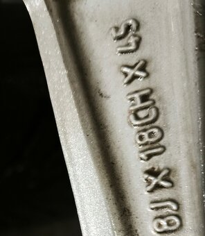 JAGUAR/8x18/5x108/ALU DISKY/ TPMS - 5