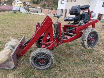 Nakladač 4x4 hydrostat - 5