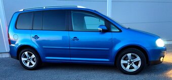 VW Touran 2.0TDI 103 kw 5 mestne - 5