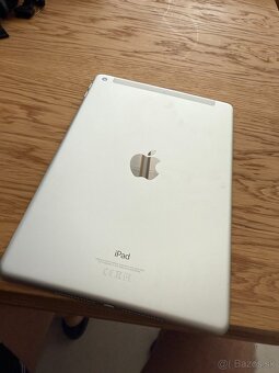 iPad 6, 32gb, cellular - 5