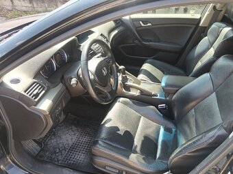 Honda accord 2.4 benzín 2010 - 5