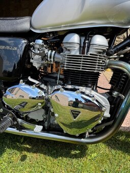 Triumph Bonneville 800 1.maj. 13tKm - 5
