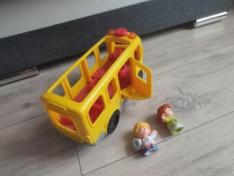 Fisher Price Little People Školský autobus, dve postavičky - 5
