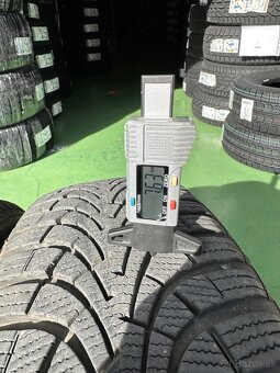 205/60 R16 92H GOOD YEAR ULTRAGRIP 9 - 5
