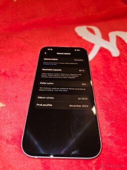 iPhone 15 128 GB modrý s príslušenstvom - 5