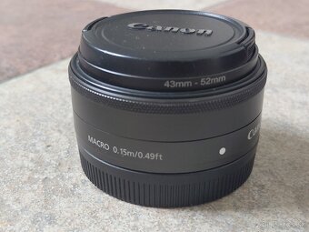 Canon EOS M s príslušenstvom - 5