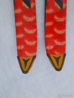 Predám Lyže Atomic a lyžiarky - 5