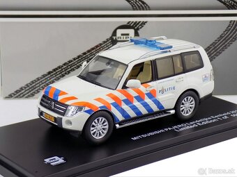 3x Holandská polícia 1:43 Triple9 - 5