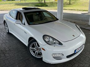 Porsche Panamera - 5